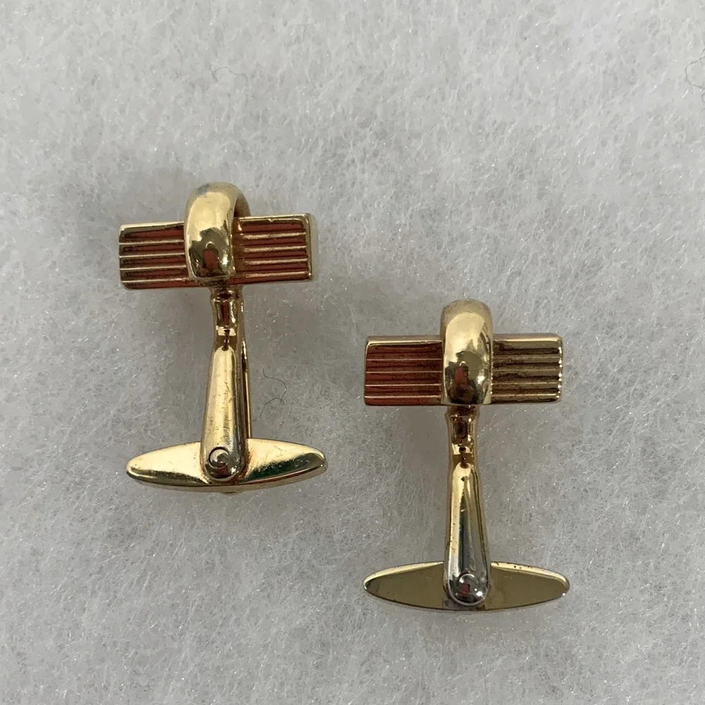 DIOR Elegant Gold-Tone Cufflinks